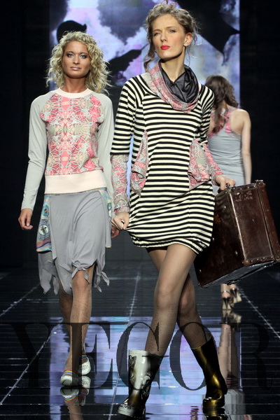 KARIN2009_079.JPG
